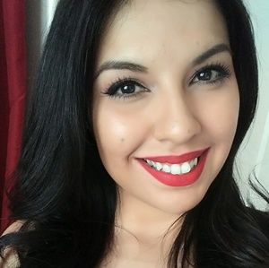 Meet your Posher, Marisol